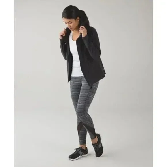 Lululemon Inspire Tight II Mesh Cyber Black Deep Coal 6 - Picture 4 of 10